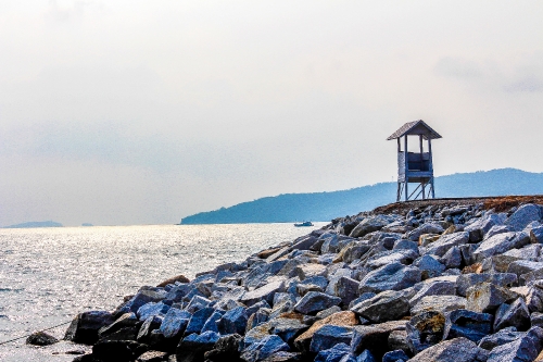 Khao Laem Ya National Park Rayong thailand