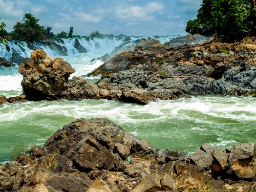 Konpapeng waterfalls, Laos